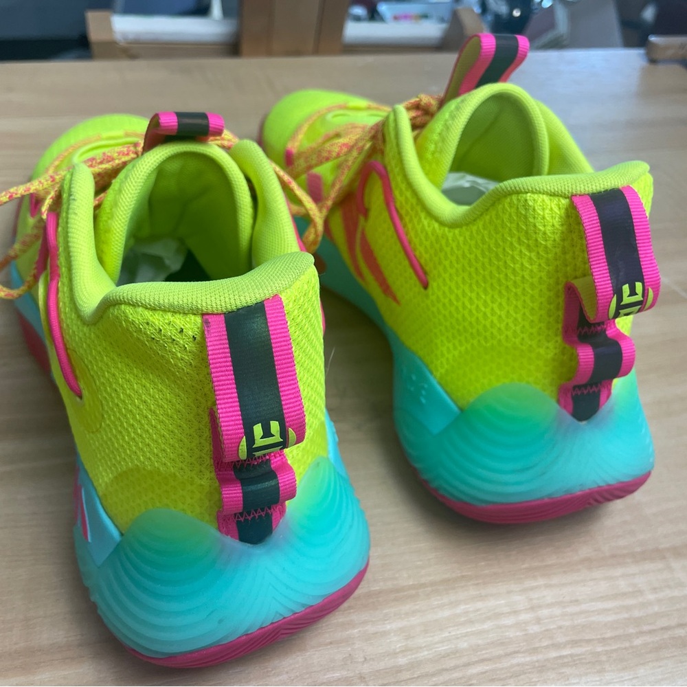 ADIDAS HARDEN STEPBACK 3 basketball sneakers - Picture 2 of 8